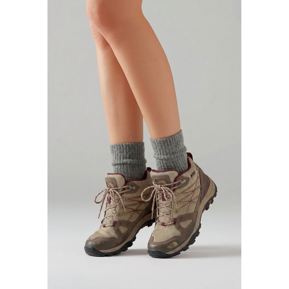 The North Face Hedgehog Fastpack GORE-TEX Hiking Shoes Tan Maroon Womens 7